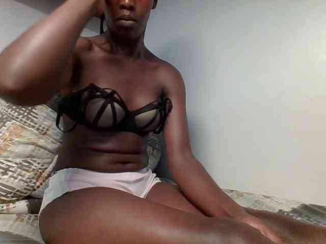 Darkberrie Live Webcam on BongaCams