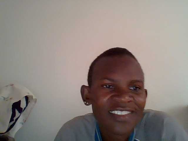 Queenyann's BongaCams show and profile