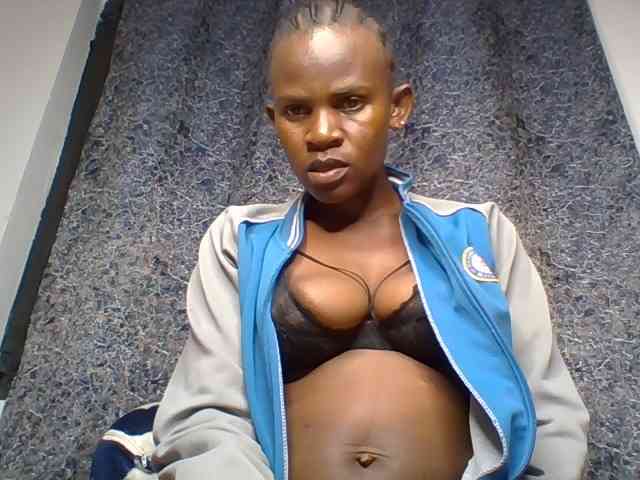 Queenyann webcam