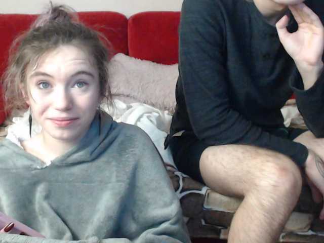 twix-twix's BongaCams show and profile