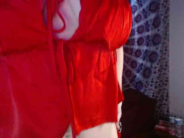 kellywildnnout webcam