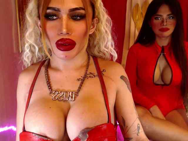 PowerPupCouple Live Webcam on BongaCams