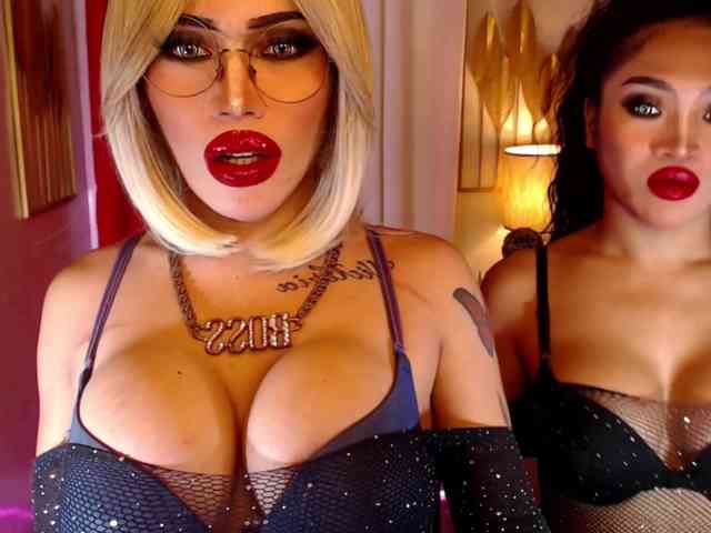 PowerPupCouple Live Webcam on BongaCams