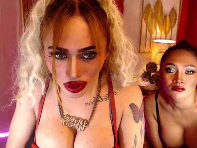 PowerPupCouple Live Webcam on BongaCams