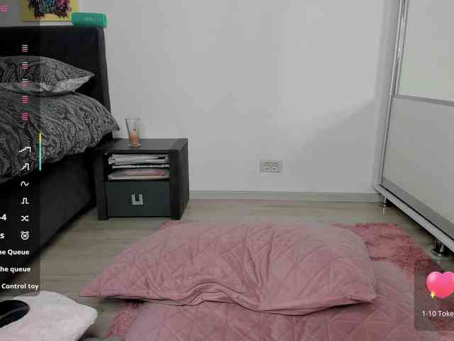 NNNoire webcam