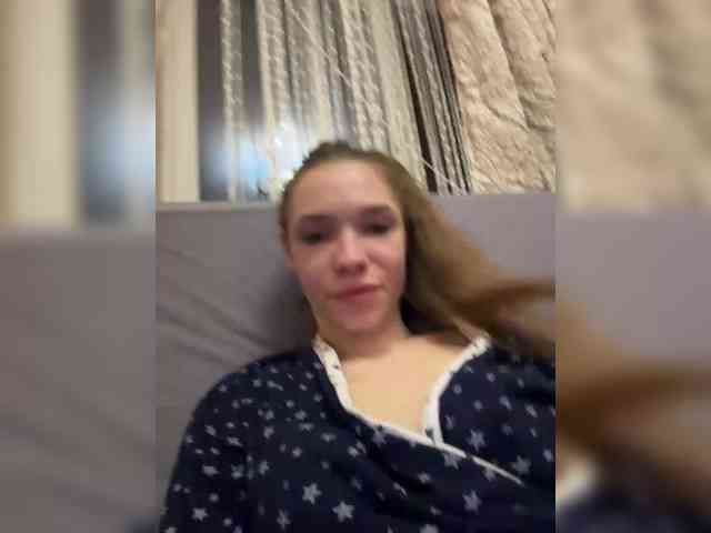 Ekaterina989 webcam
