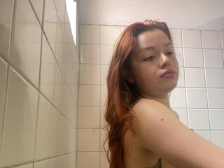 Pamela-Velvet Porn Show