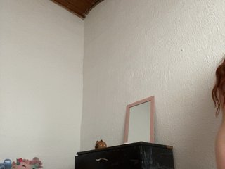 Pamela-Velvet Porn Show