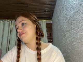 Pamela-Velvet Porn Show