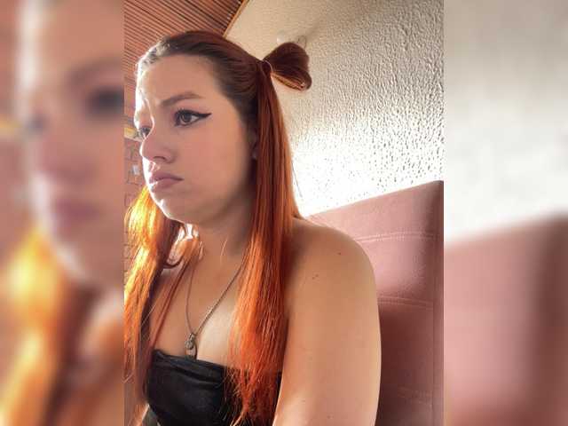 Pamela-Velvet's BongaCams show and profile