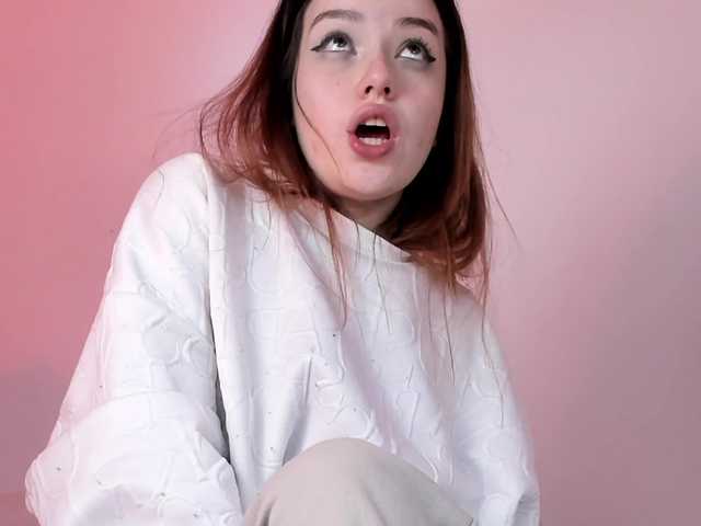  Pamela-Velvet chat room