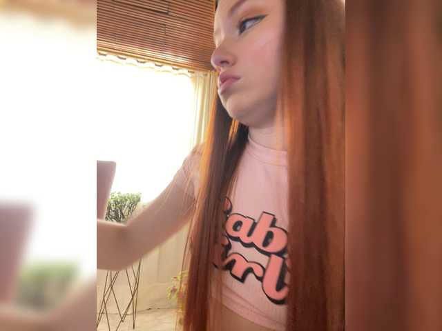 Pamela-Velvet's BongaCams show and profile