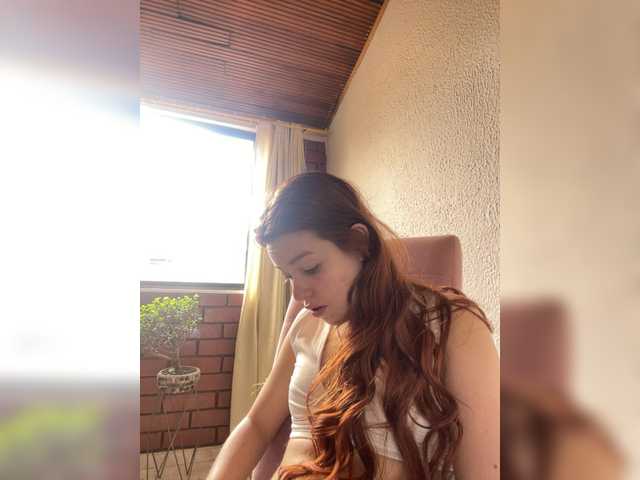 Pamela-Velvet's BongaCams show and profile