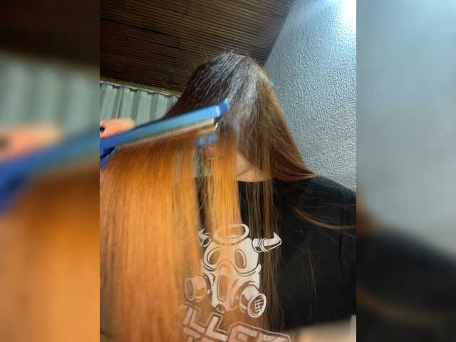 Pamela-Velvet's BongaCams show and profile