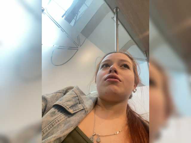 Pamela-Velvet's BongaCams show and profile