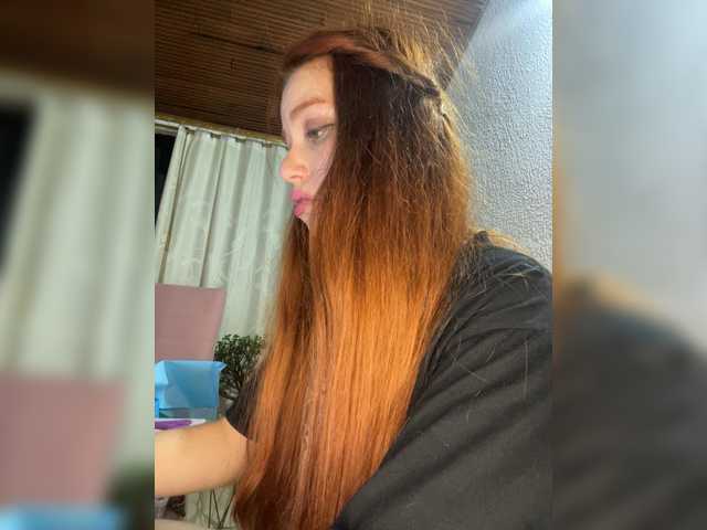 Pamela-Velvet's BongaCams show and profile