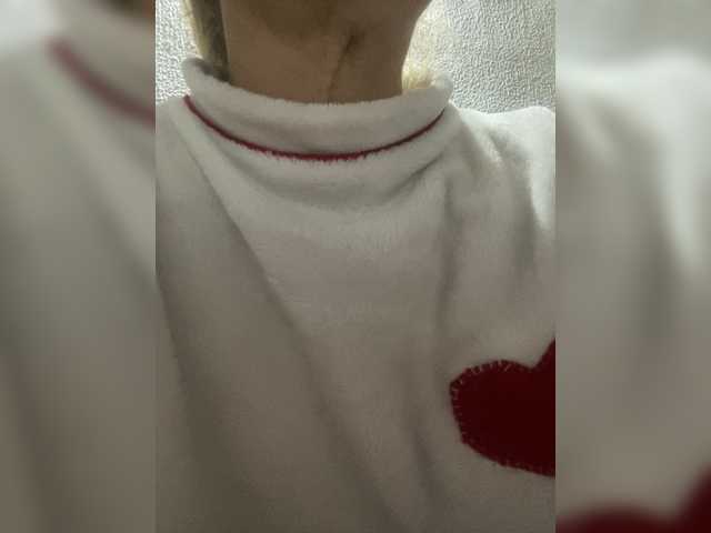 Pamela-Velvet's BongaCams show and profile