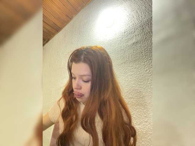 Pamela-Velvet's BongaCams show and profile