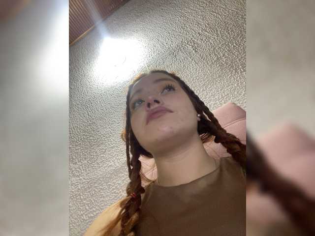 Pamela-Velvet's BongaCams show and profile