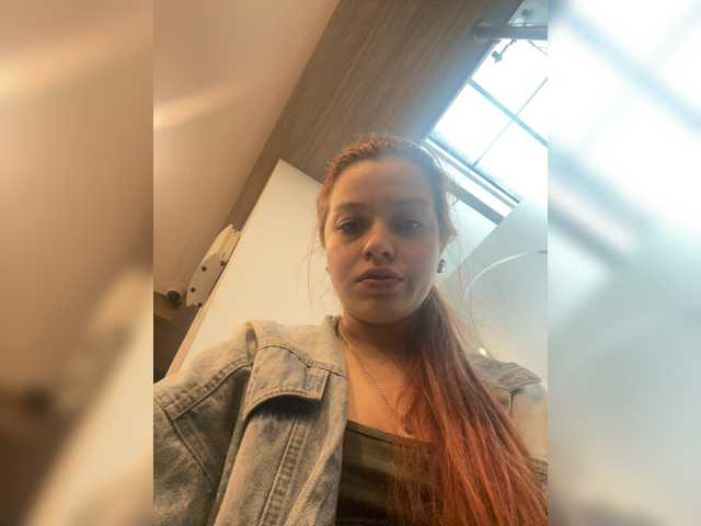 Pamela-Velvet's BongaCams show and profile