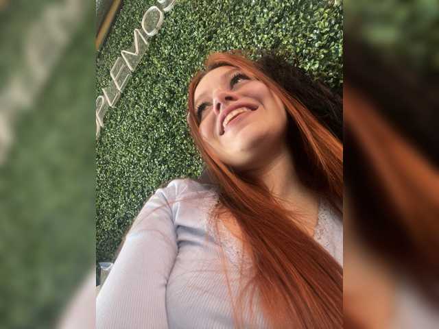 Pamela-Velvet's BongaCams show and profile