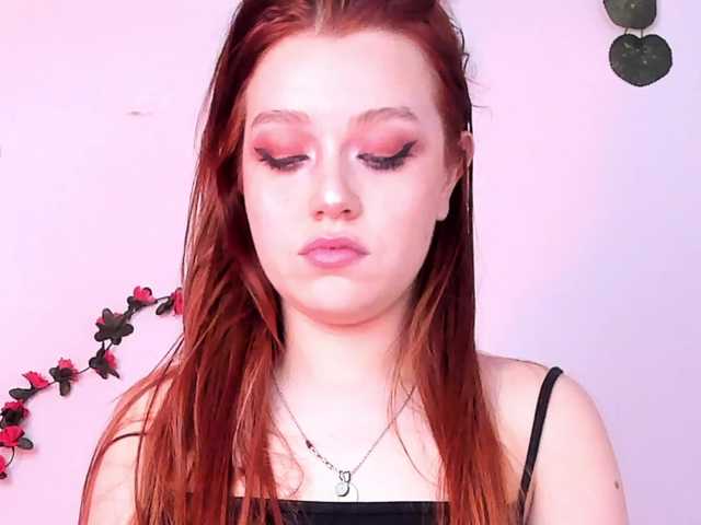  Pamela-Velvet chat room