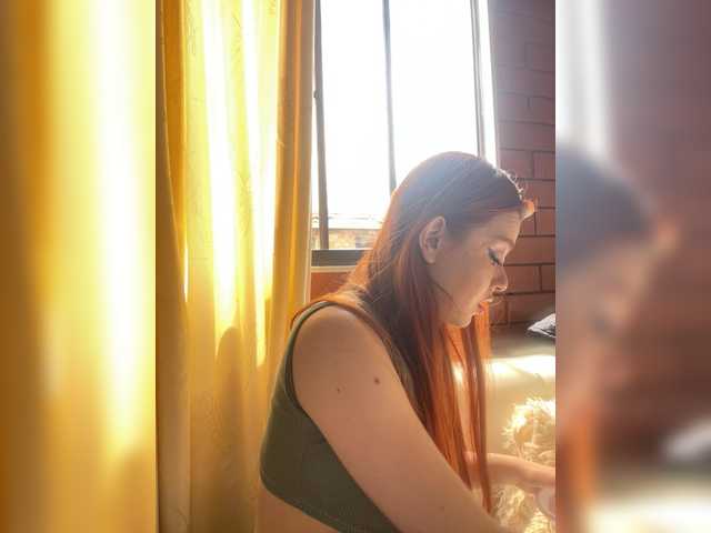 Pamela-Velvet's BongaCams show and profile