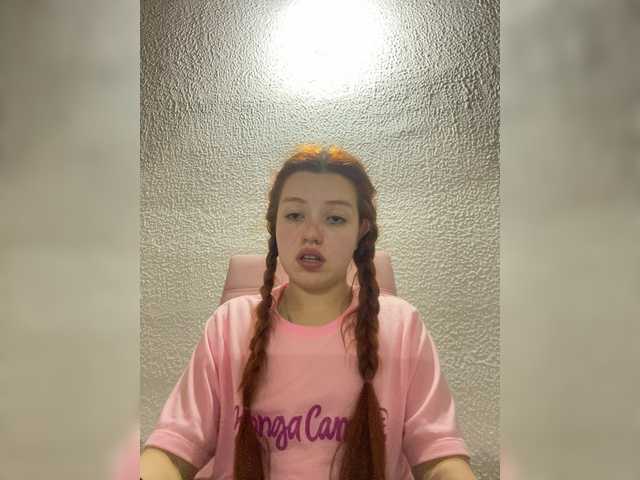 Pamela-Velvet Nude Live Sex Shows