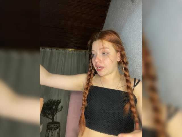 Pamela-Velvet's BongaCams show and profile