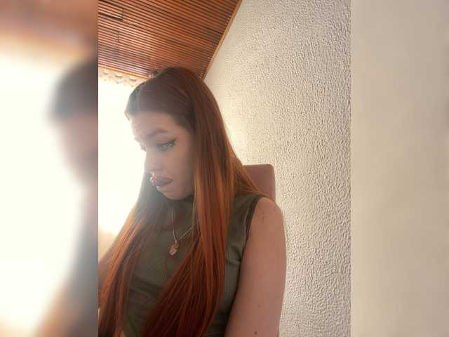 Pamela-Velvet's BongaCams show and profile