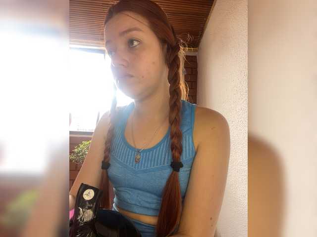 Pamela-Velvet's BongaCams show and profile