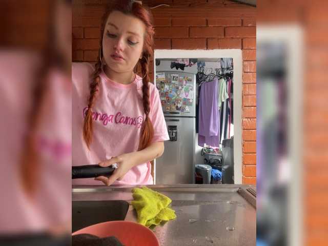 Pamela-Velvet's BongaCams show and profile