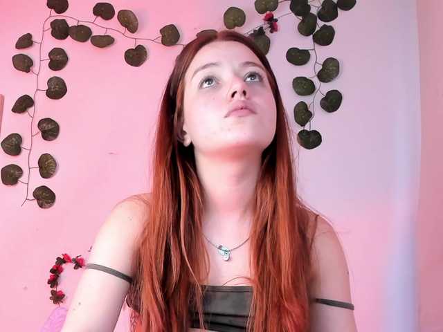  Pamela-Velvet chat room