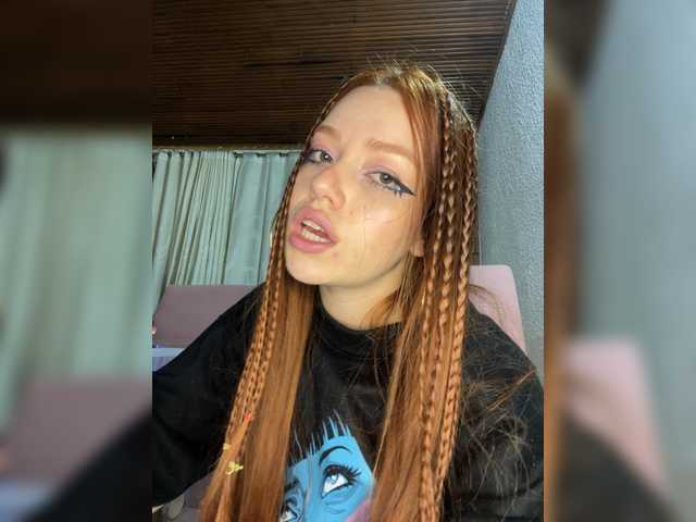 Pamela-Velvet's BongaCams show and profile