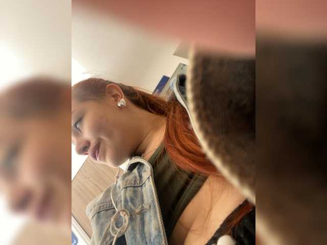 Pamela-Velvet's BongaCams show and profile