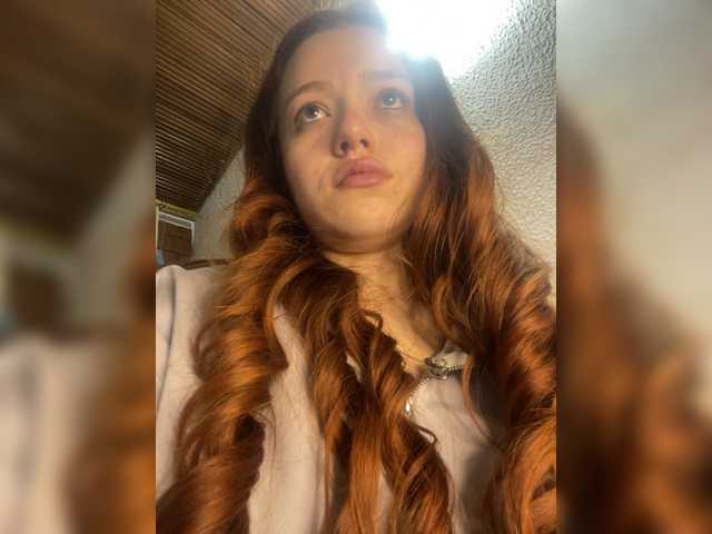 Pamela-Velvet's BongaCams show and profile