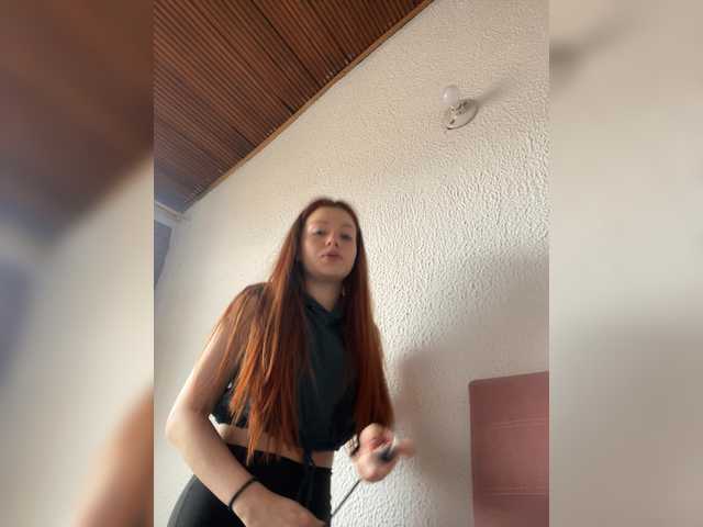 Pamela-Velvet's BongaCams show and profile