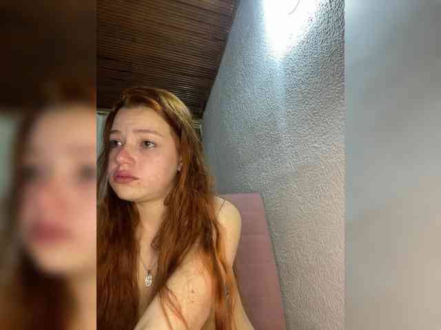 Pamela-Velvet webcam