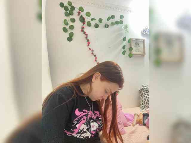 Pamela-Velvet webcam