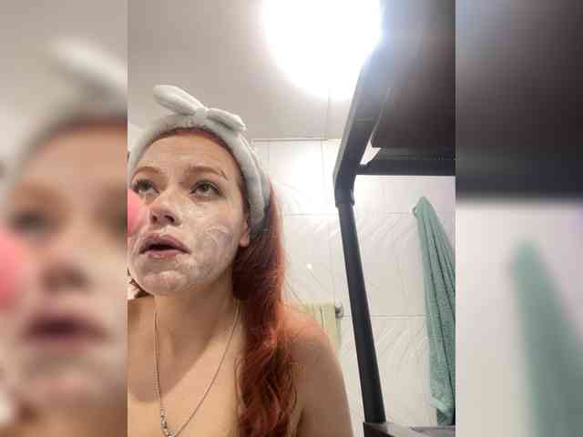 Pamela-Velvet Pamela-Velvet