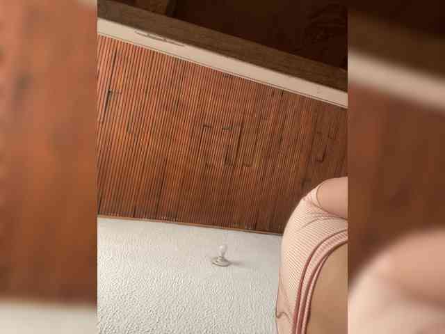 Pamela-Velvet webcam