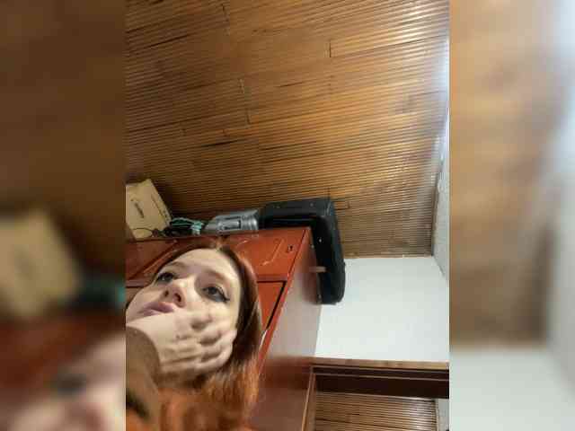 Pamela-Velvet webcam