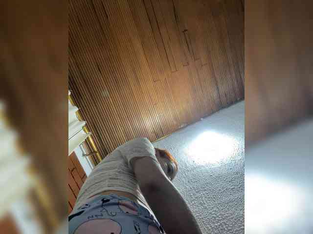 Pamela-Velvet webcam