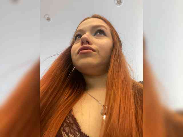 Pamela-Velvet webcam