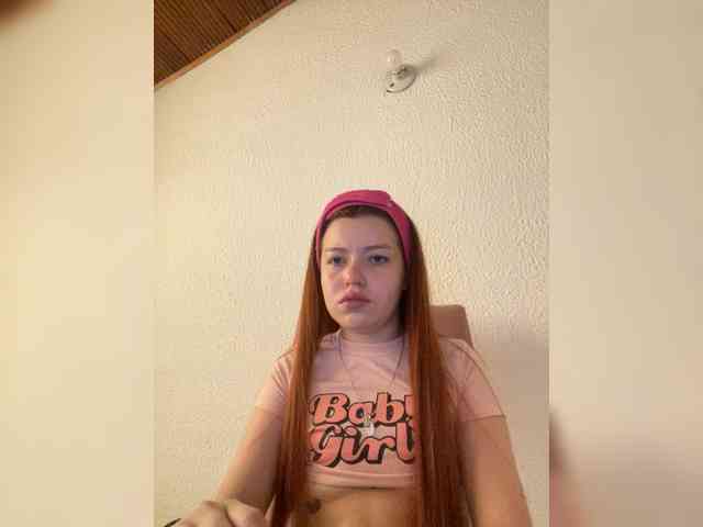 Pamela-Velvet webcam