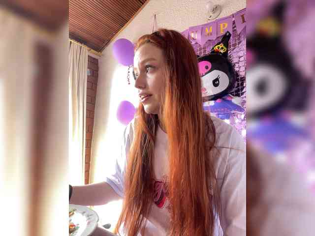 Pamela-Velvet webcam