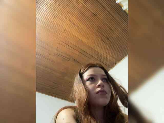 Pamela-Velvet webcam