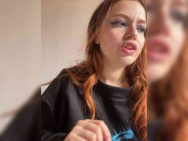 Pamela-Velvet Pamela-Velvet