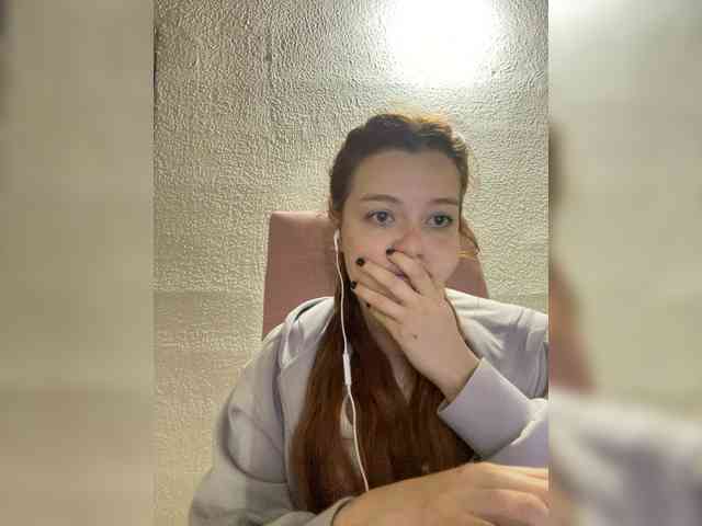 Pamela-Velvet Pamela-Velvet