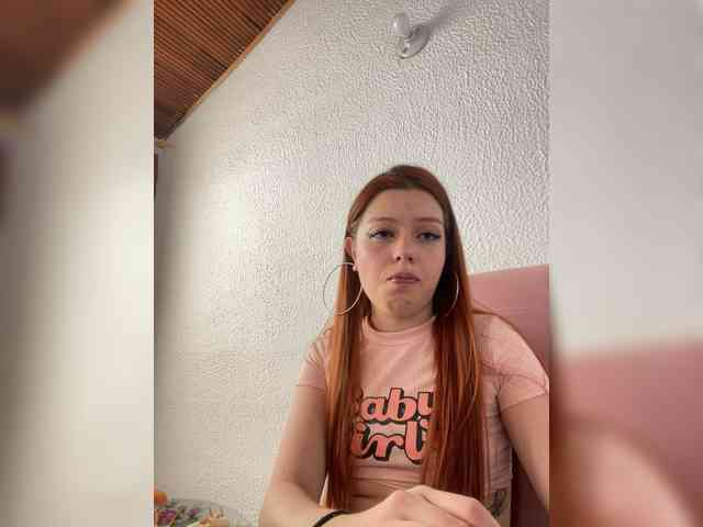 Pamela-Velvet webcam